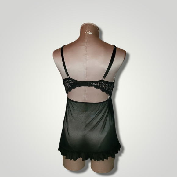 Ladies Lingerie - Small - Picture 2 of 3